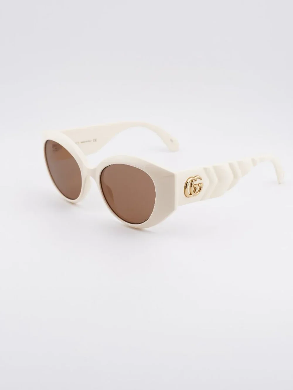 Gucci GG0809S 002 Sunglasses Ivory Cat Eye Frame, Brown Lenses